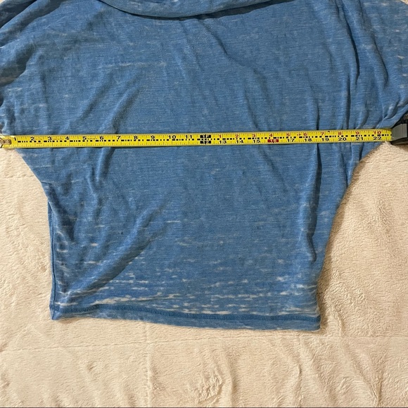 Free People / We The Free Astrid Blue Top / Size M - Picture 6 of 8